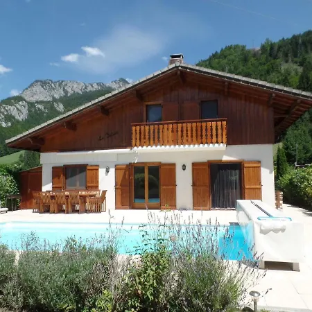 빌라 Splendida Isolata Con Piscina Biot